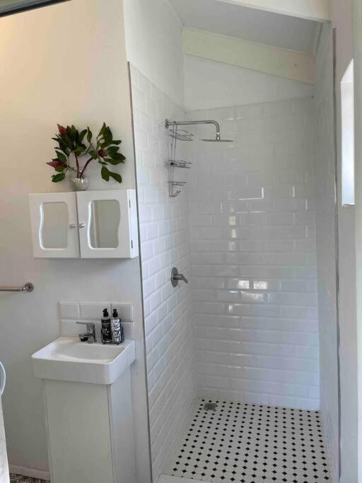 Protea Loft - Romantic Stay - No Load Shedding Hilton Esterno foto